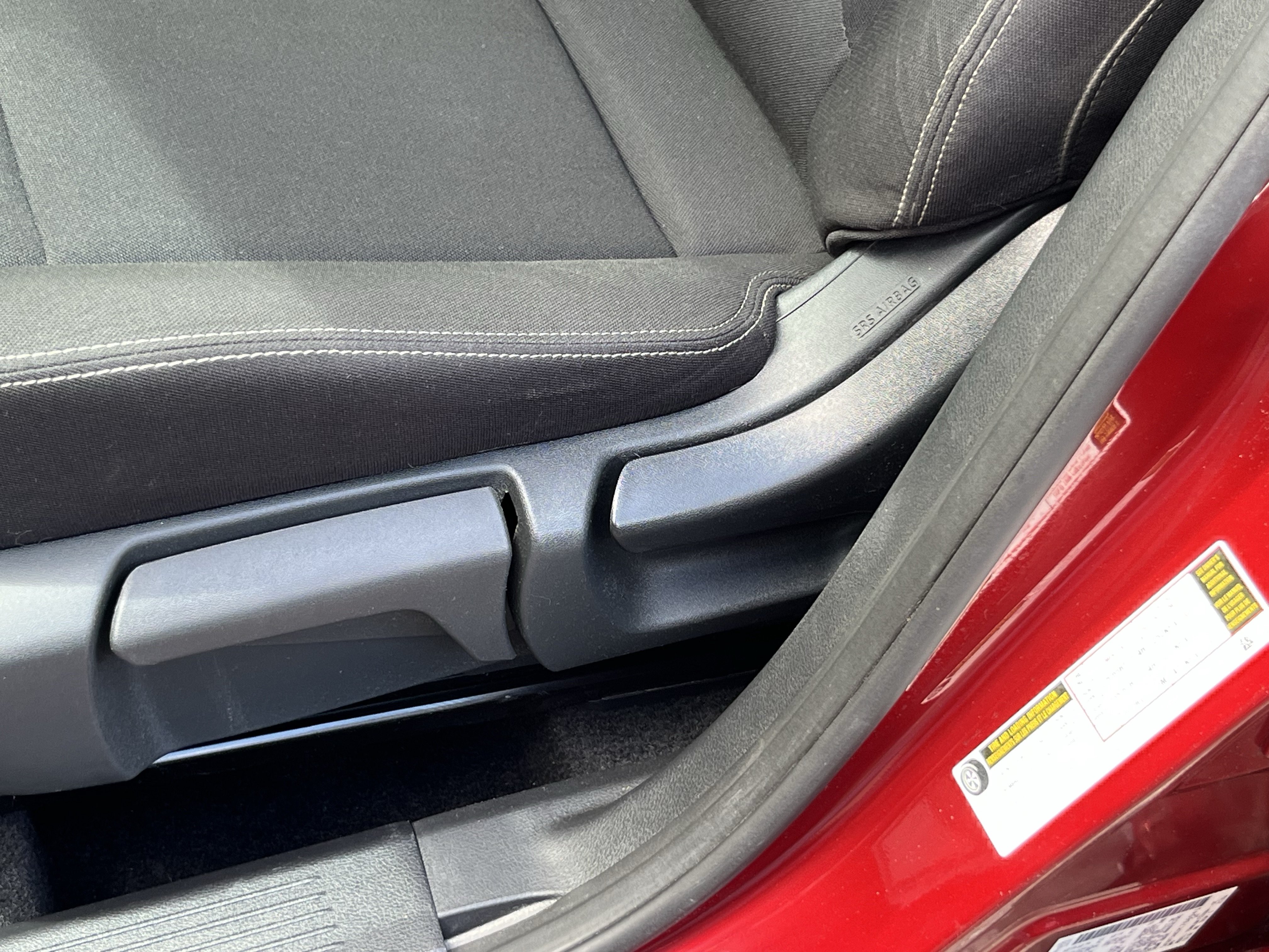 Used 2023 Nissan Rogue S AWD/4WD image 16