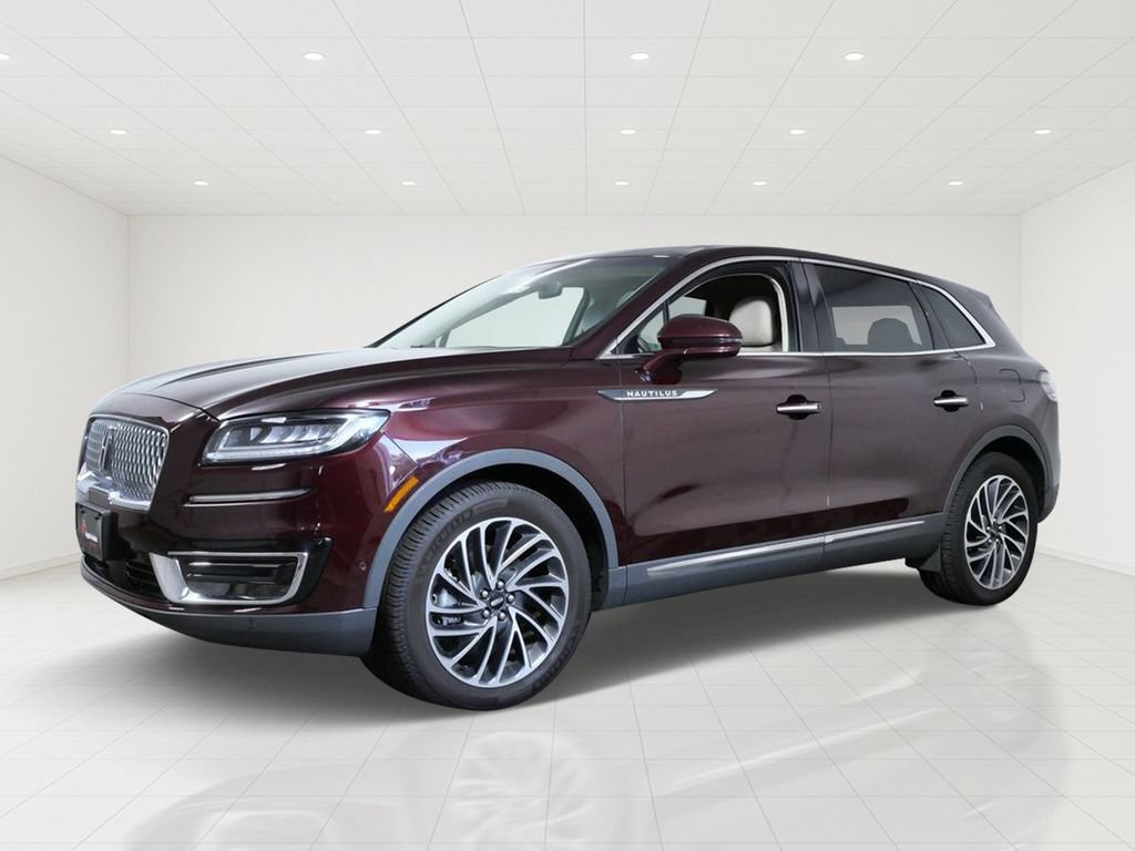 Used 2019 Lincoln Nautilus Reserve AWD/4WD image 2