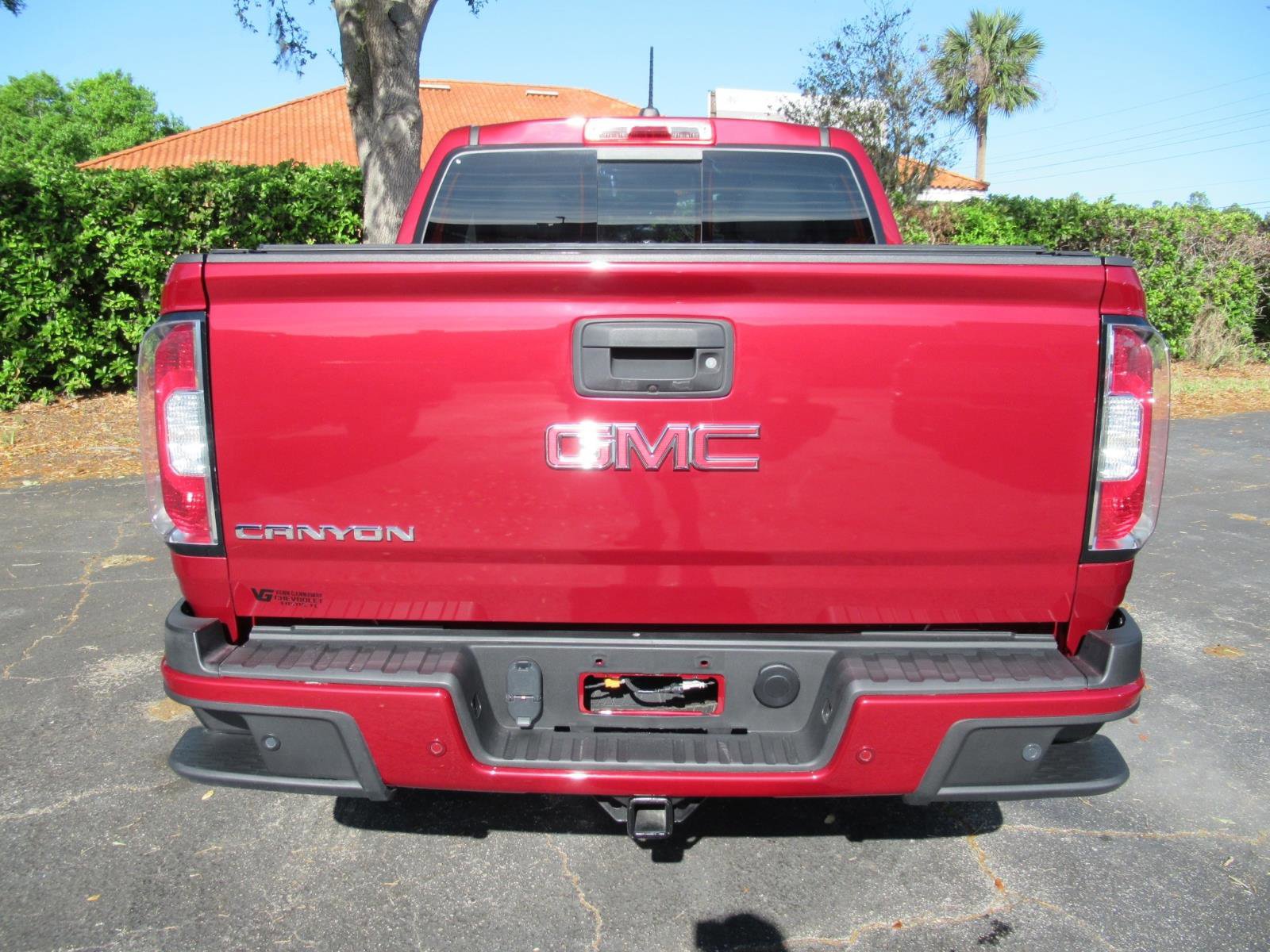 Used 2020 GMC Canyon Denali image 7