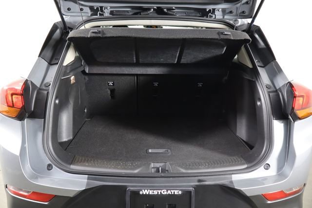 Used 2023 Buick Encore GX Select w/ Safety Package II FWD image 16