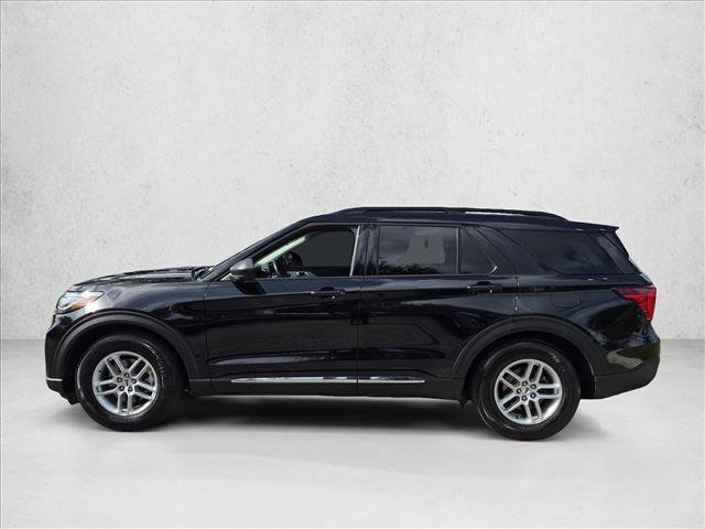 Certified 2025 Ford Explorer Active RWD image 8