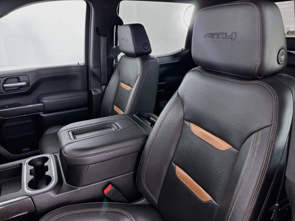 Used 2021 GMC Sierra 1500 AT4 w/ Driver Alert Package I AWD/4WD image 23