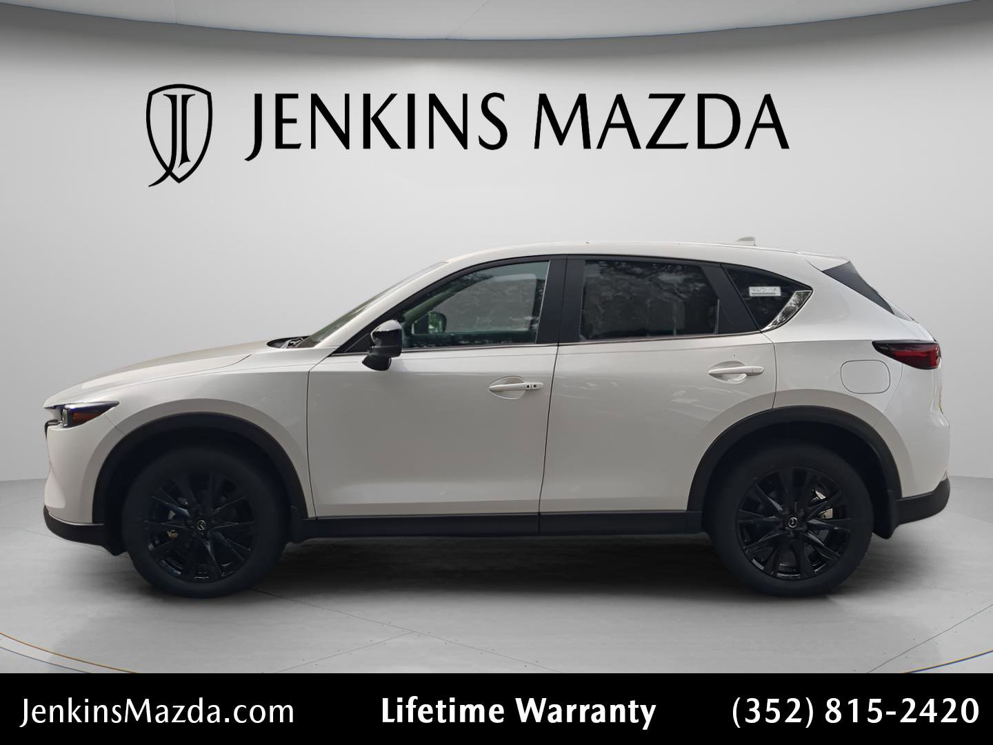 New 2025 MAZDA CX-5 Carbon Edition image 4