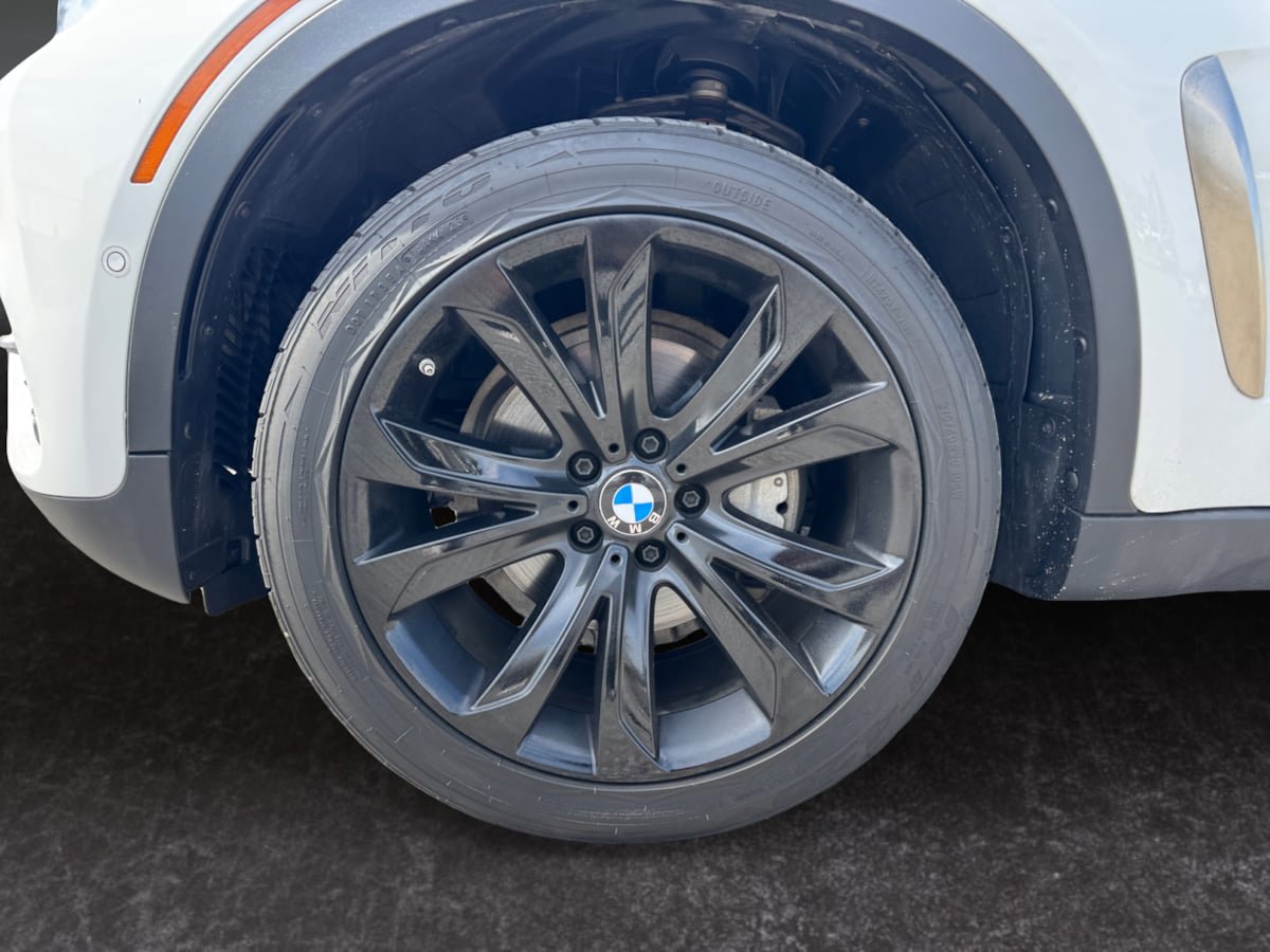 Used 2019 BMW X6 xDrive35i w/ Premium Package AWD/4WD image 9