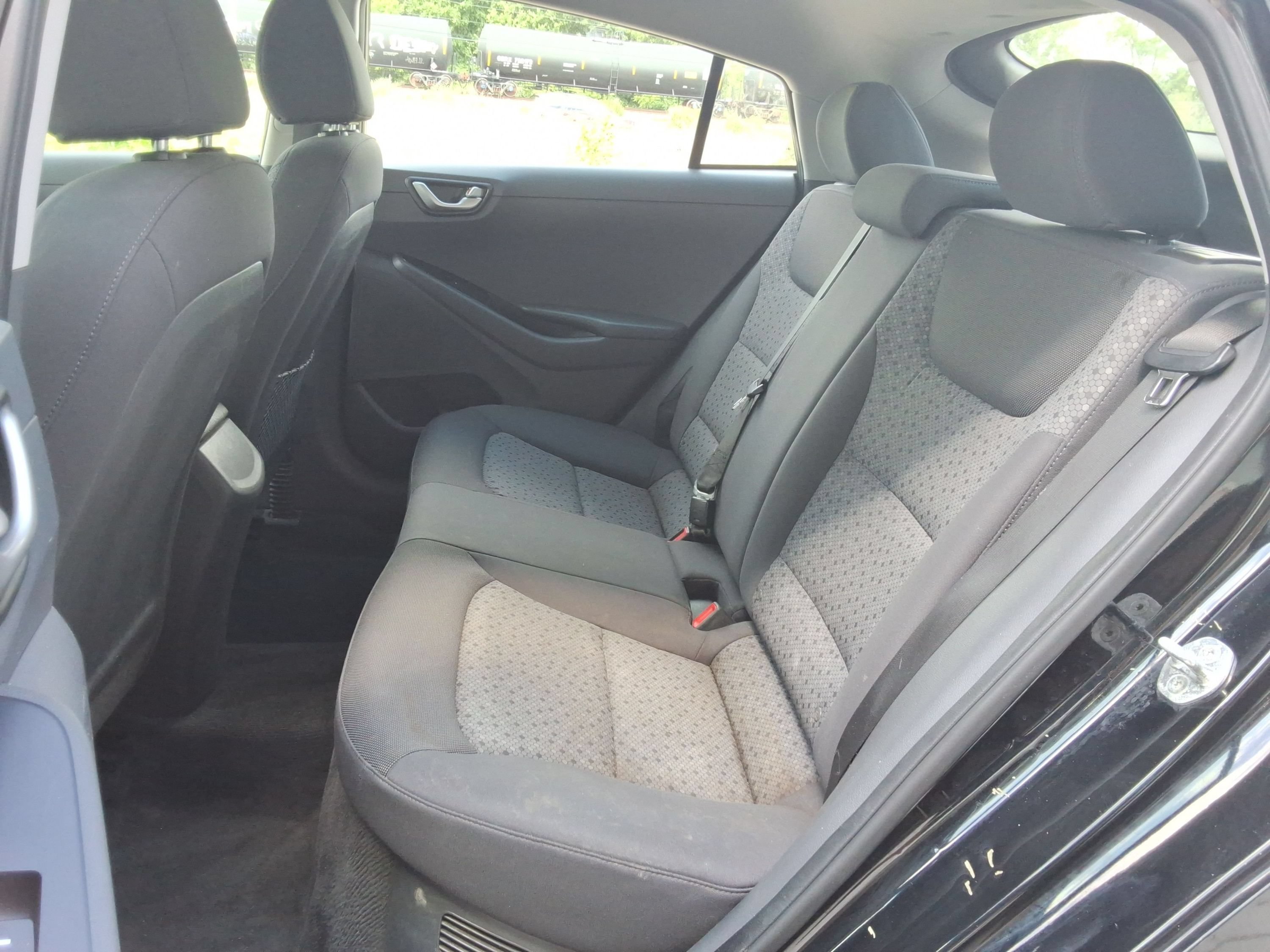 Used 2019 Hyundai Ioniq Blue FWD image 29