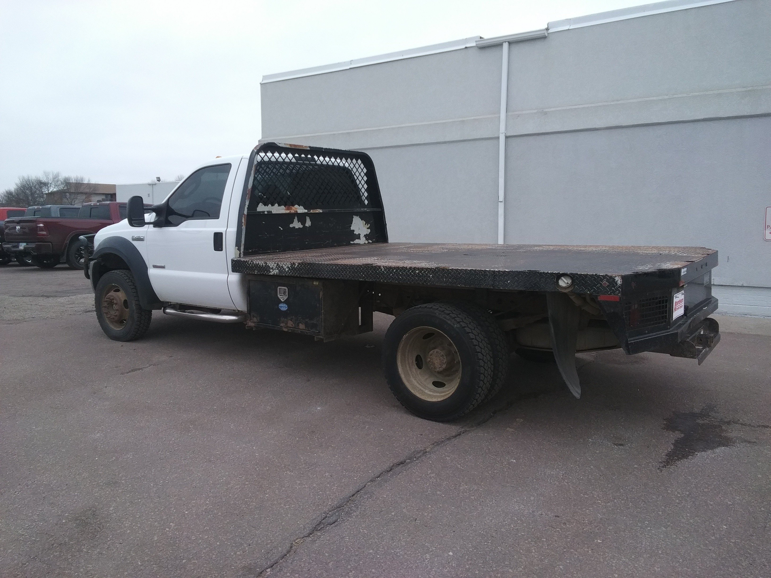Used 2007 Ford F450 4x4 Regular Cab Super Duty image 8