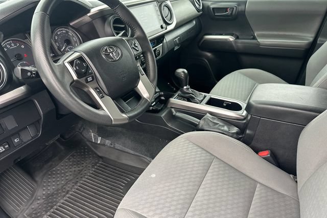 Certified 2023 Toyota Tacoma SR5 w/ Technology Package AWD/4WD image 12