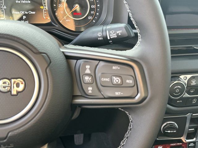 New 2026 Jeep Gladiator Rubicon w/ Technology Group image 23