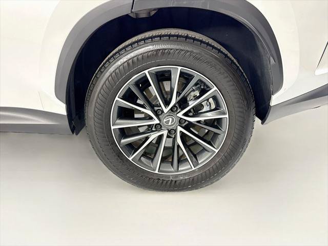 Certified 2025 Lexus NX 250 FWD w/ Premium Package image 31