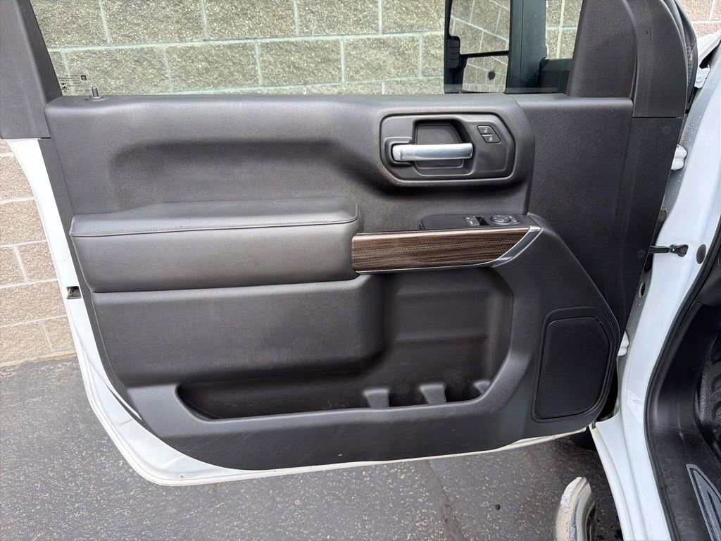 Used 2020 Chevrolet Silverado 3500 LT image 10