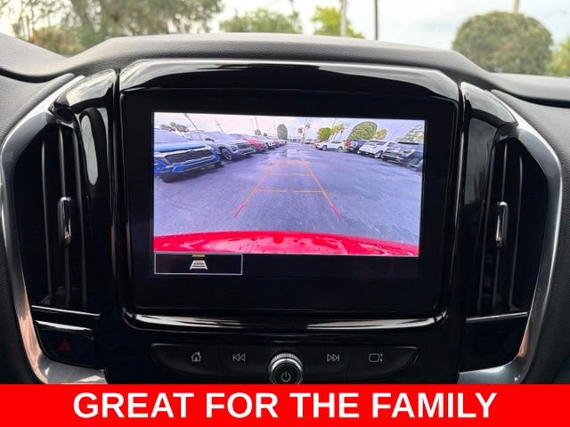Used 2023 Chevrolet Traverse LT FWD image 24