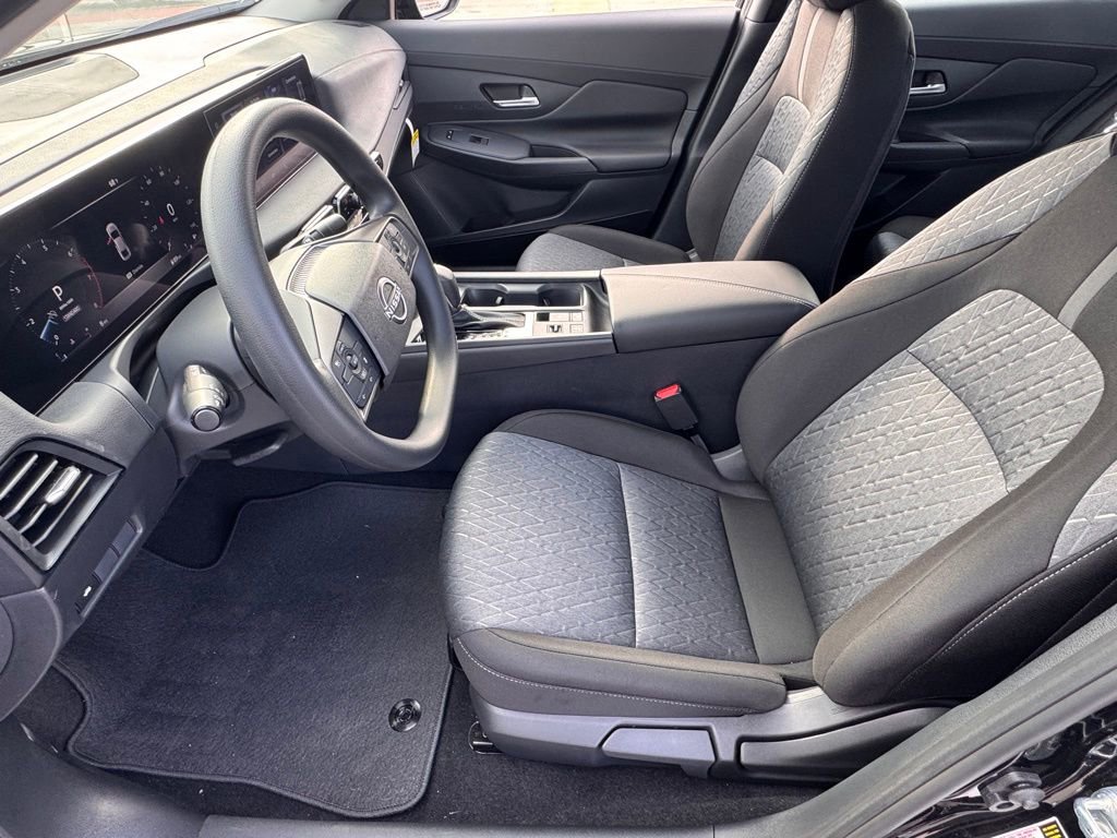 New 2026 Nissan Sentra SV image 9