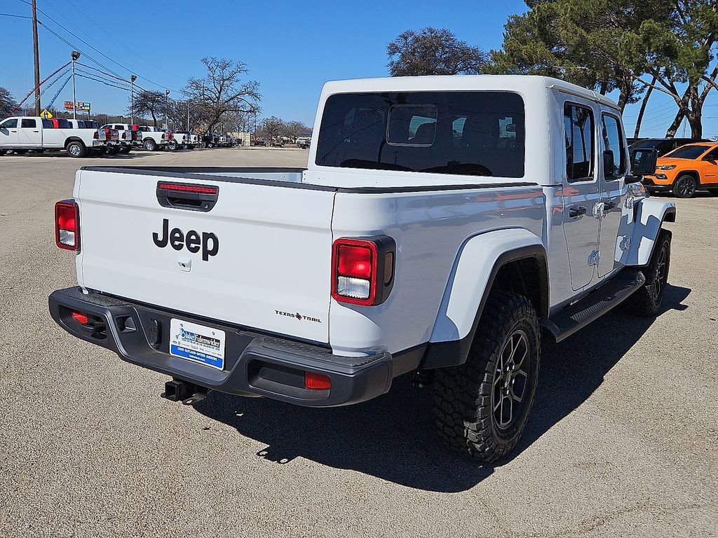 New 2026 Jeep Gladiator Sport image 7