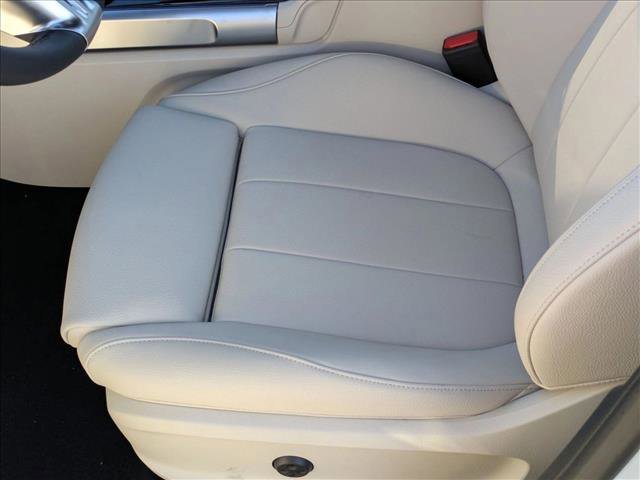 New 2026 Mercedes-Benz GLB 250 4MATIC image 4