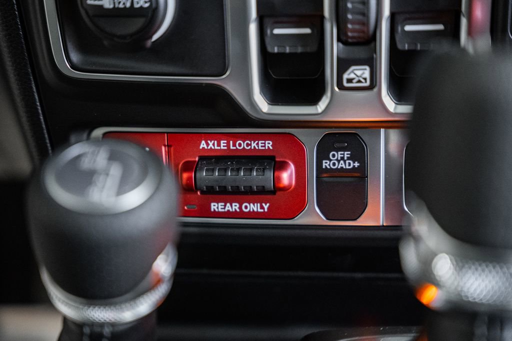 New 2026 Jeep Gladiator Mojave AWD/4WD image 24