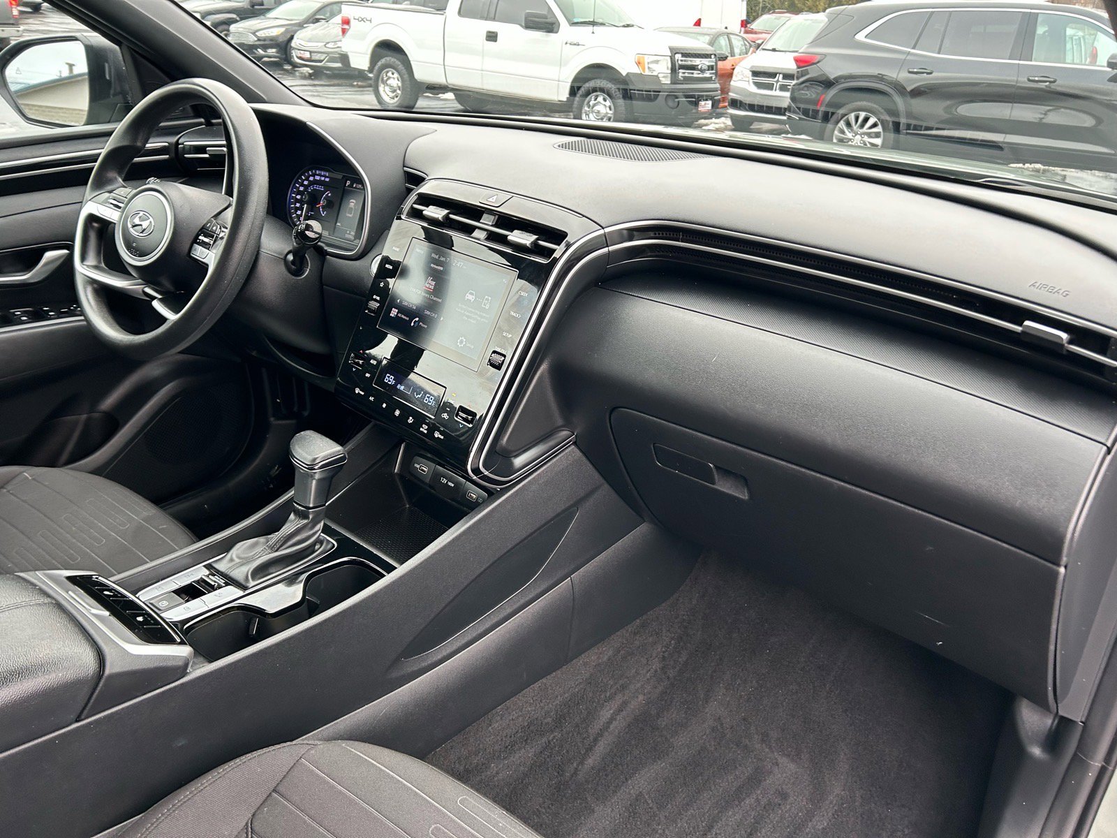 Used 2024 Hyundai Santa Cruz SEL image 12