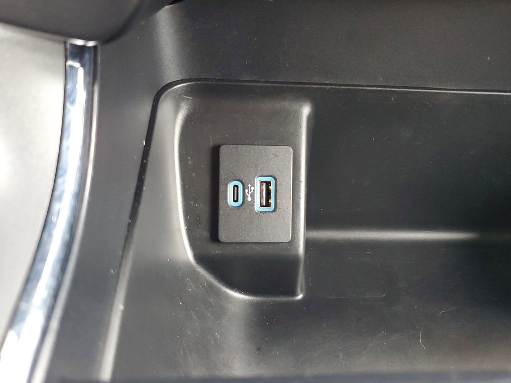 Used 2024 Ford F150 XLT w/ Mobile Office Package image 26