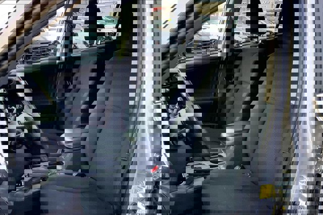 Used 2017 Toyota RAV4 LE image 23