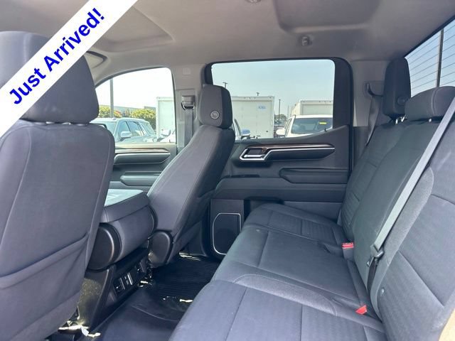 Used 2023 Chevrolet Silverado 1500 LT Trail Boss w/ LPO, Dark Essentials Package AWD/4WD image 29
