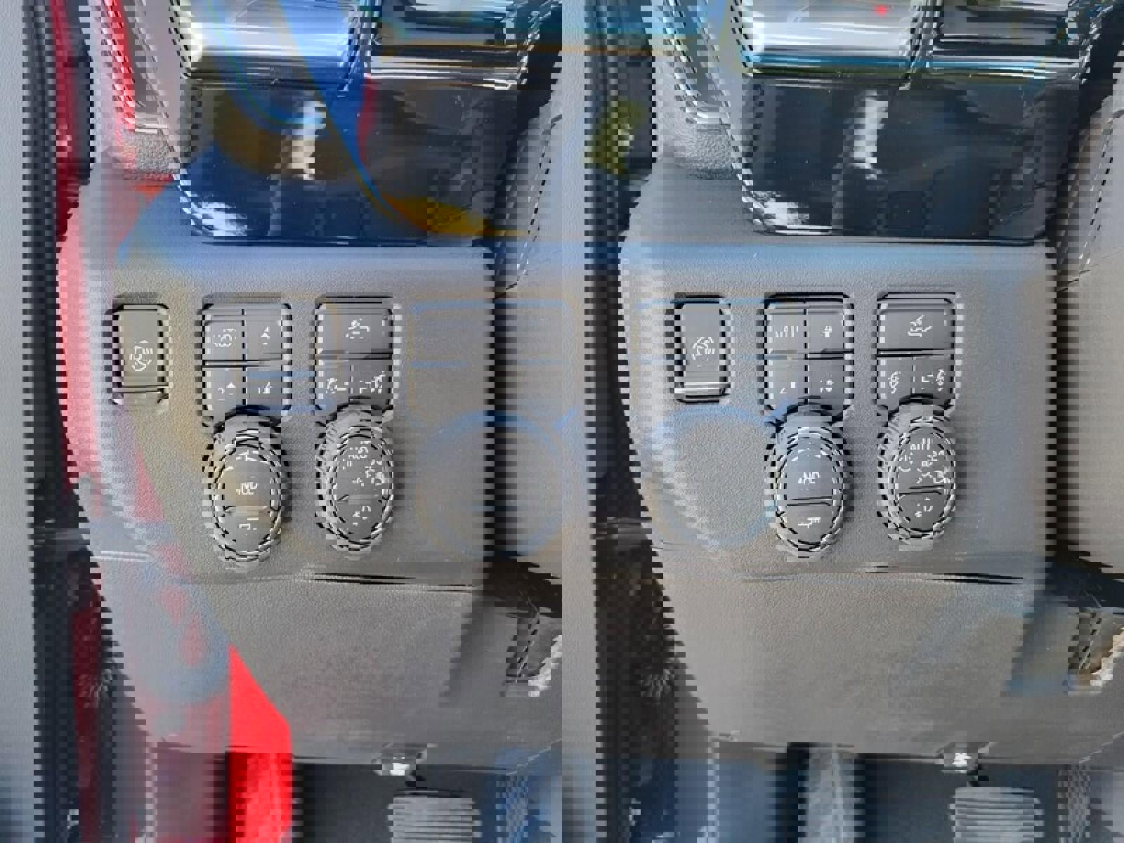 New 2026 Chevrolet Silverado 1500 LT Trail Boss w/ LPO, Dark Essentials Package image 12