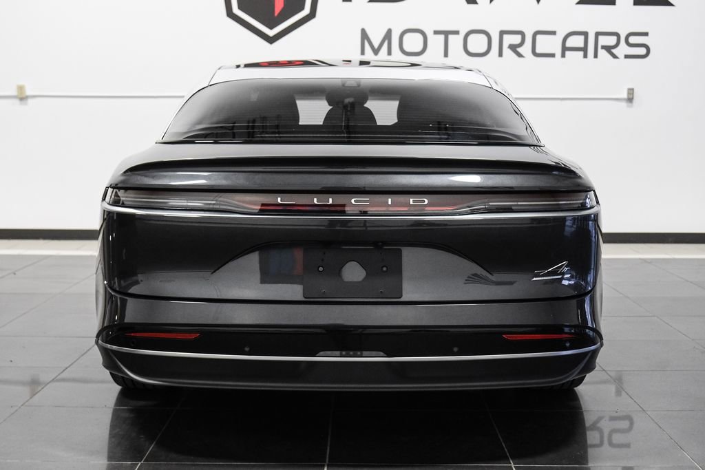 Used 2024 Lucid Air Touring image 11