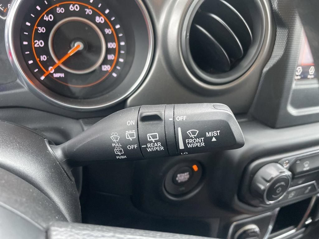 Used 2023 Jeep Wrangler Unlimited Sport AWD/4WD image 25