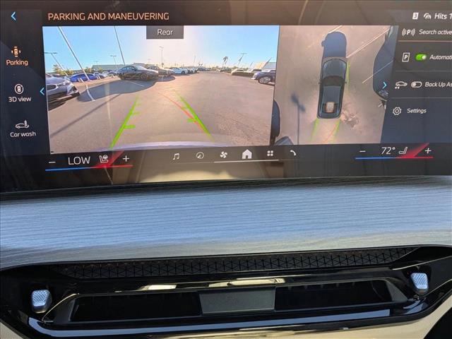 Used 2026 BMW 430i Coupe w/ Parking Assistance Package image 12