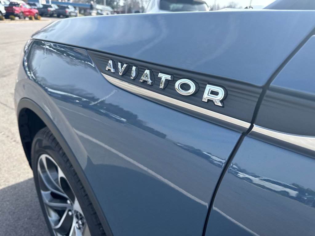 New 2026 Lincoln Aviator AWD image 34