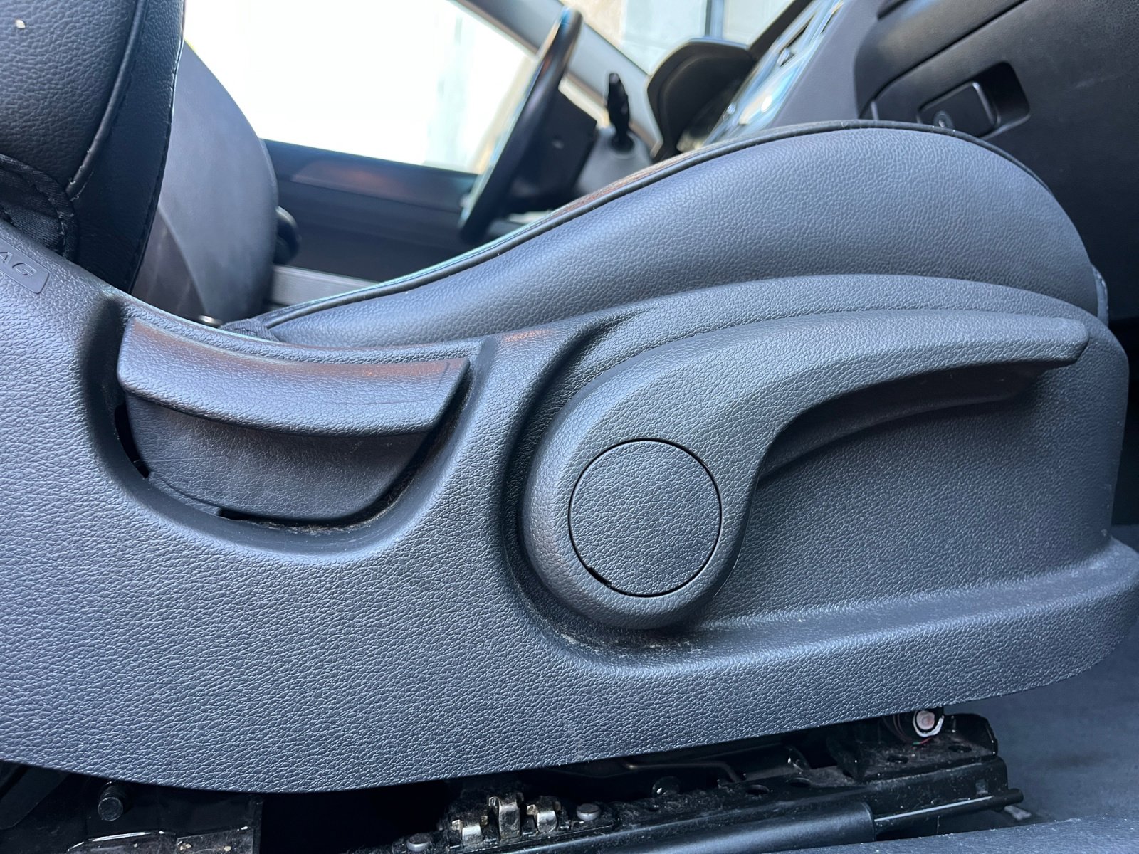 Used 2015 Hyundai Sonata Sport w/ Option Group 03 FWD image 27