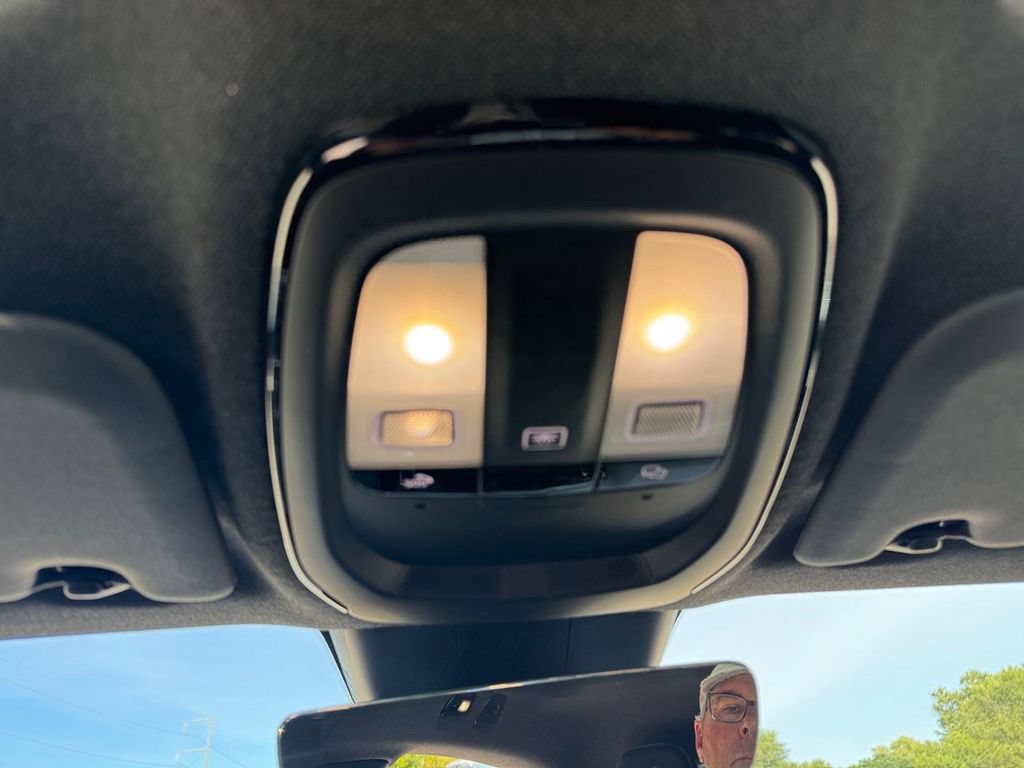 Certified 2023 Volvo C40 P8 Recharge Ultimate AWD/4WD image 14