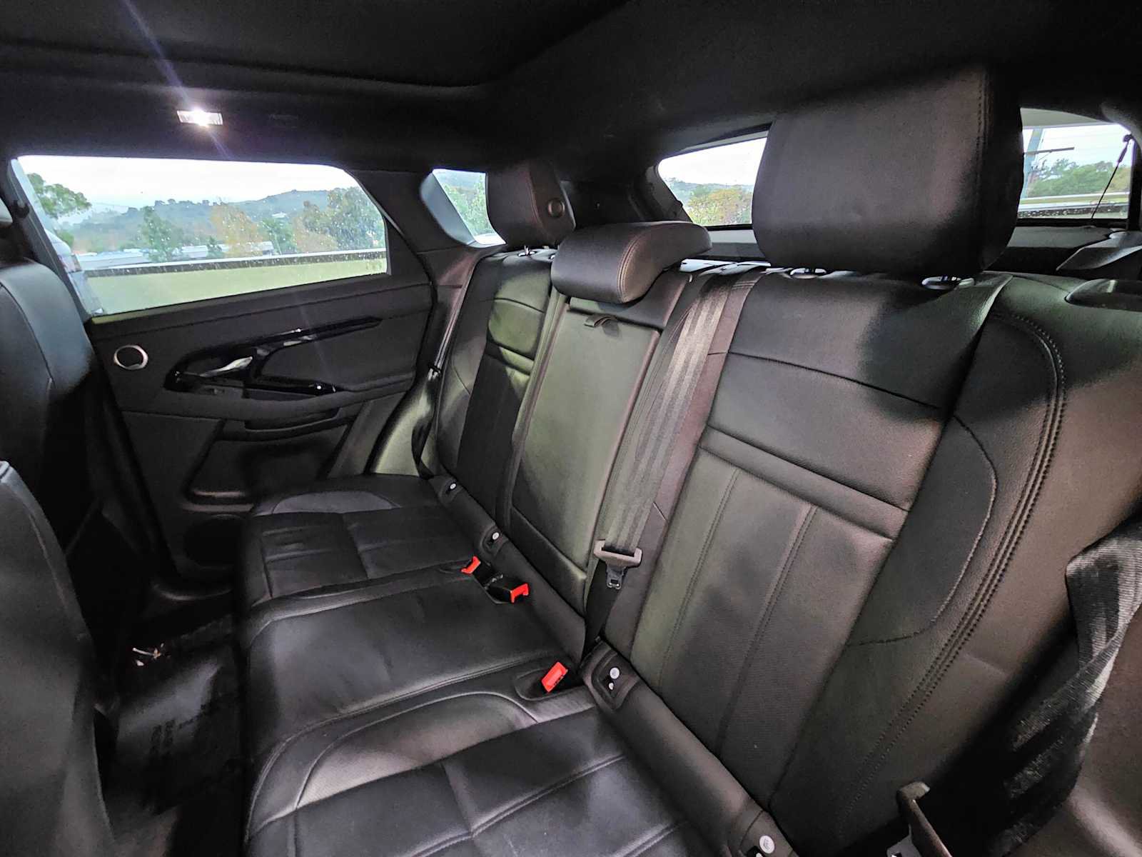 Used 2024 Land Rover Range Rover Evoque S image 17