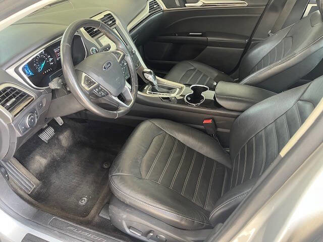 Used 2015 Ford Fusion Energi SE image 9