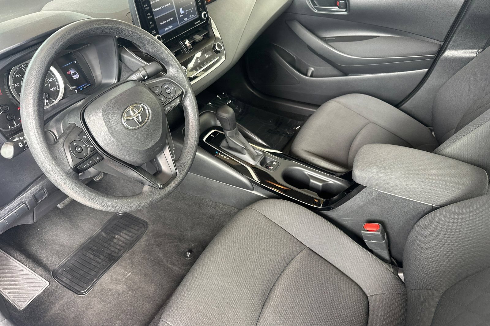 Used 2022 Toyota Corolla LE FWD image 11