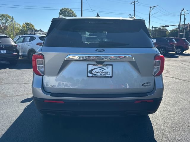 Used 2023 Ford Explorer XLT image 6