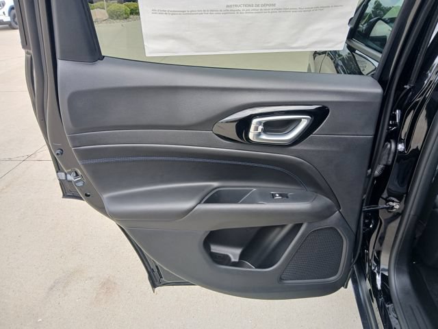 New 2026 Jeep Compass Latitude AWD/4WD image 14