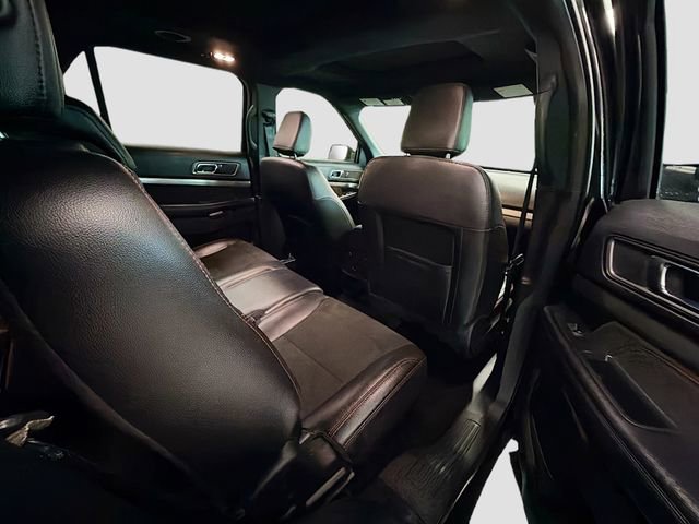 Used 2018 Ford Explorer XLT w/ Equipment Group 202A image 27