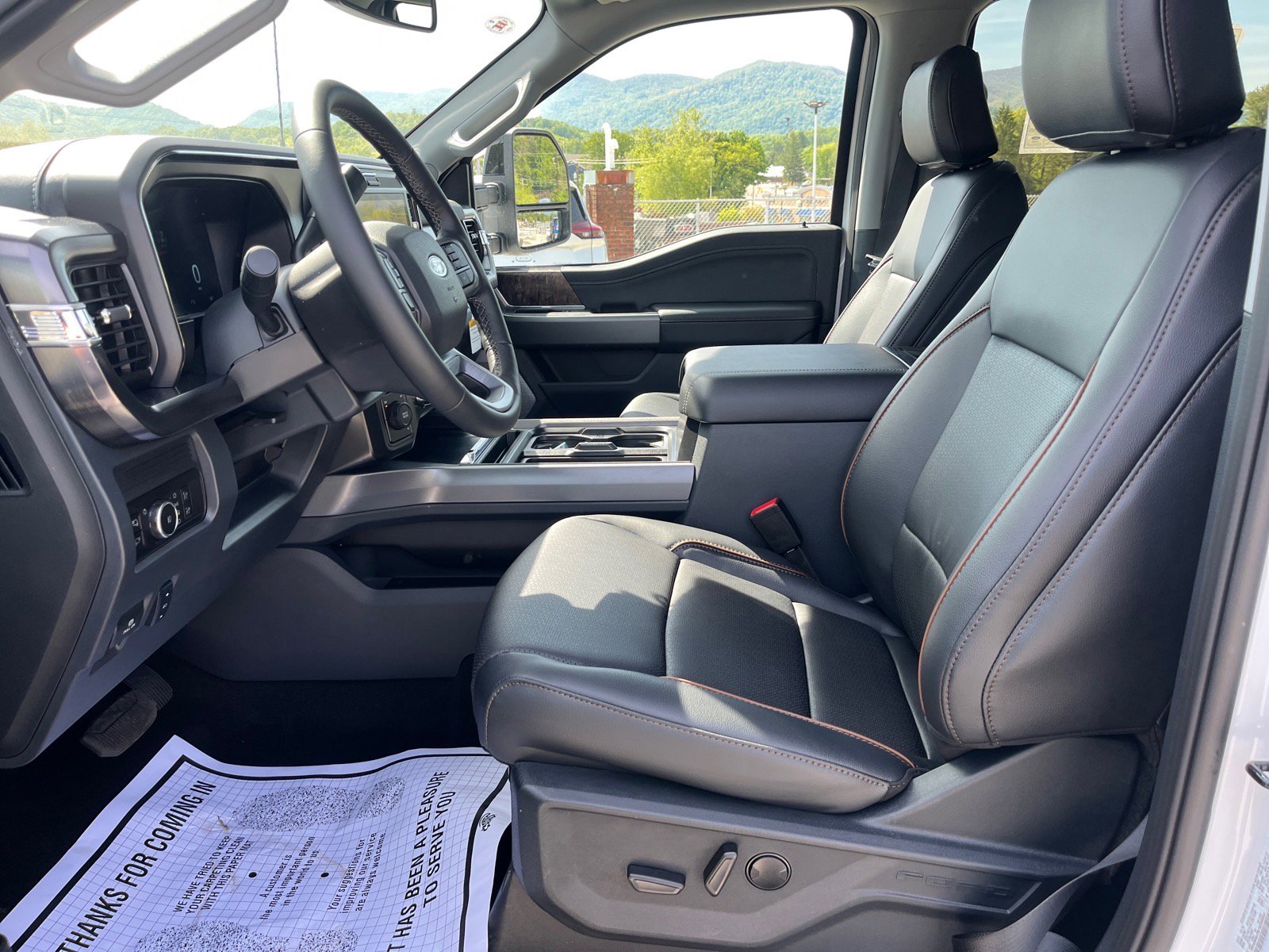 New 2026 Ford F450 Lariat AWD/4WD image 17