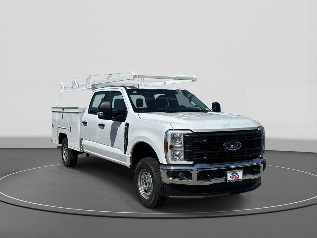 New 2026 Ford F350 XL w/ XL Chrome Package AWD/4WD image 3