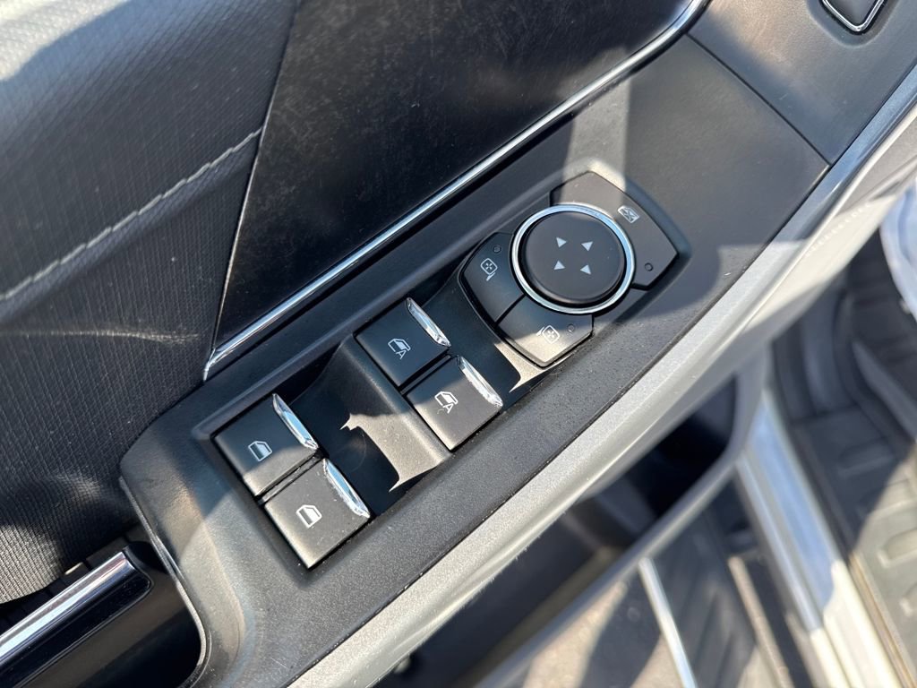 Used 2023 Ford F150 XLT w/ Equipment Group 302A High image 11