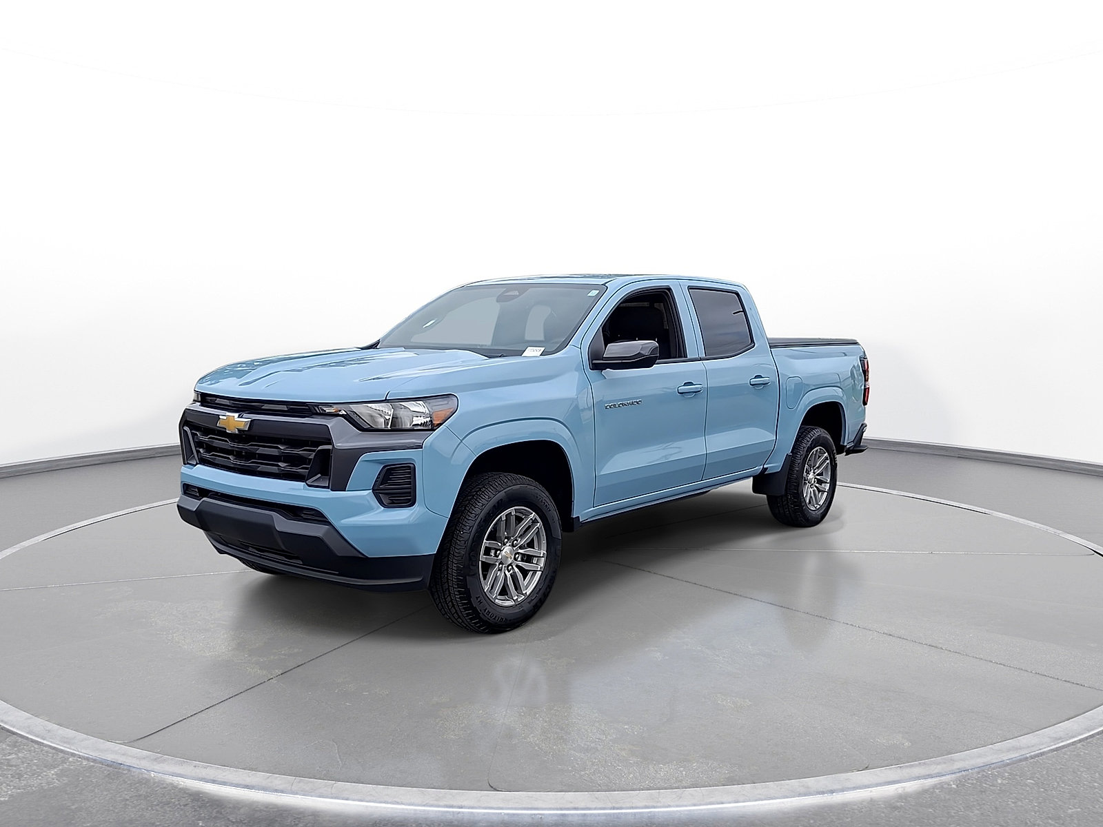 Used 2026 Chevrolet Colorado LT RWD image 4