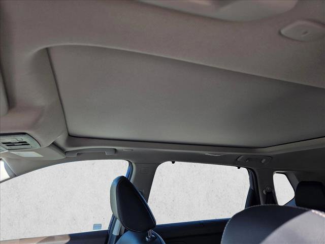 Used 2023 Nissan Rogue SL w/ SL Premium Package image 15