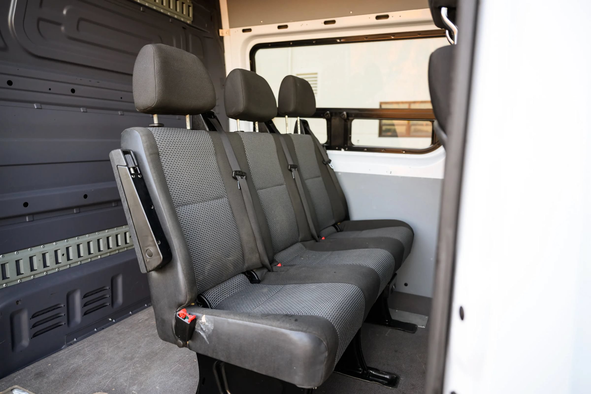 Used 2021 Mercedes-Benz Sprinter 3500 image 3