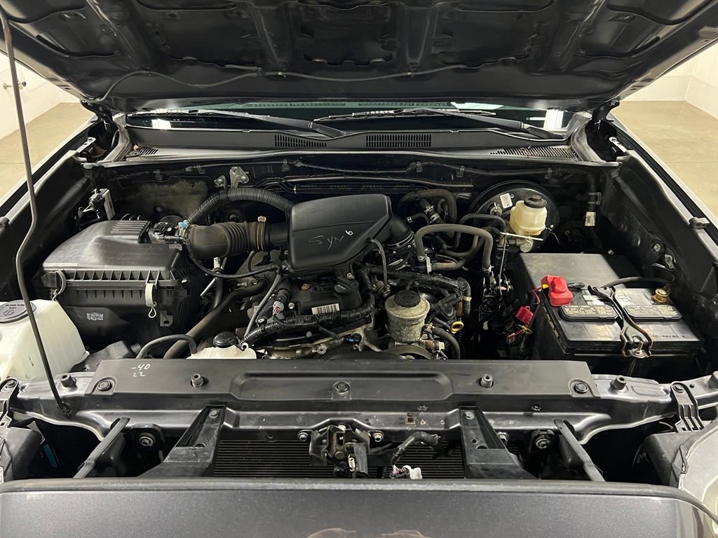 Used 2020 Toyota Tacoma SR AWD/4WD image 31