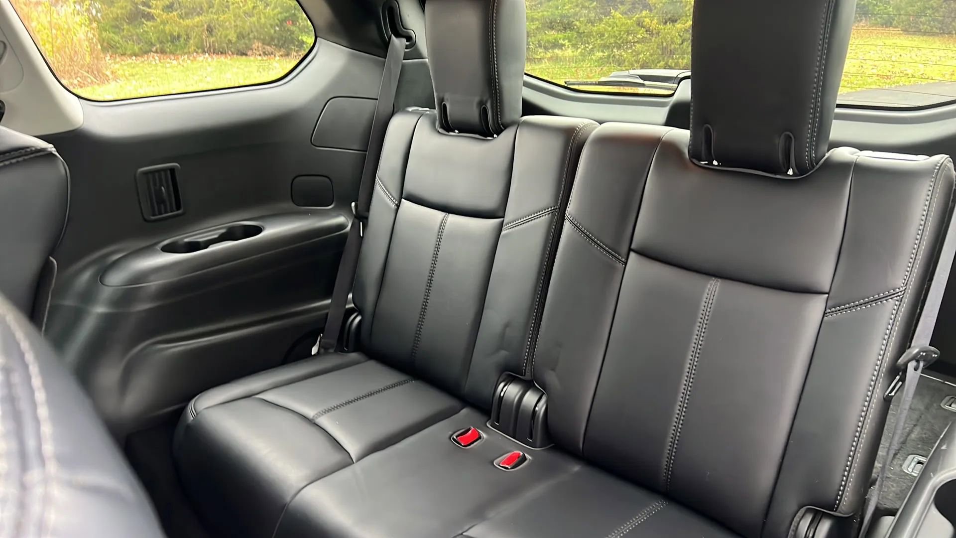 Used 2018 Nissan Pathfinder SL w/ Cargo Package image 13