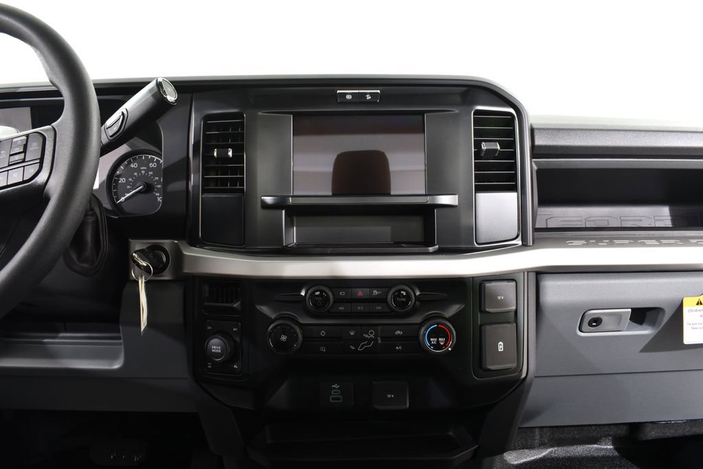 New 2026 Ford F250 XL w/ 360-Degree Camera Package AWD/4WD image 8
