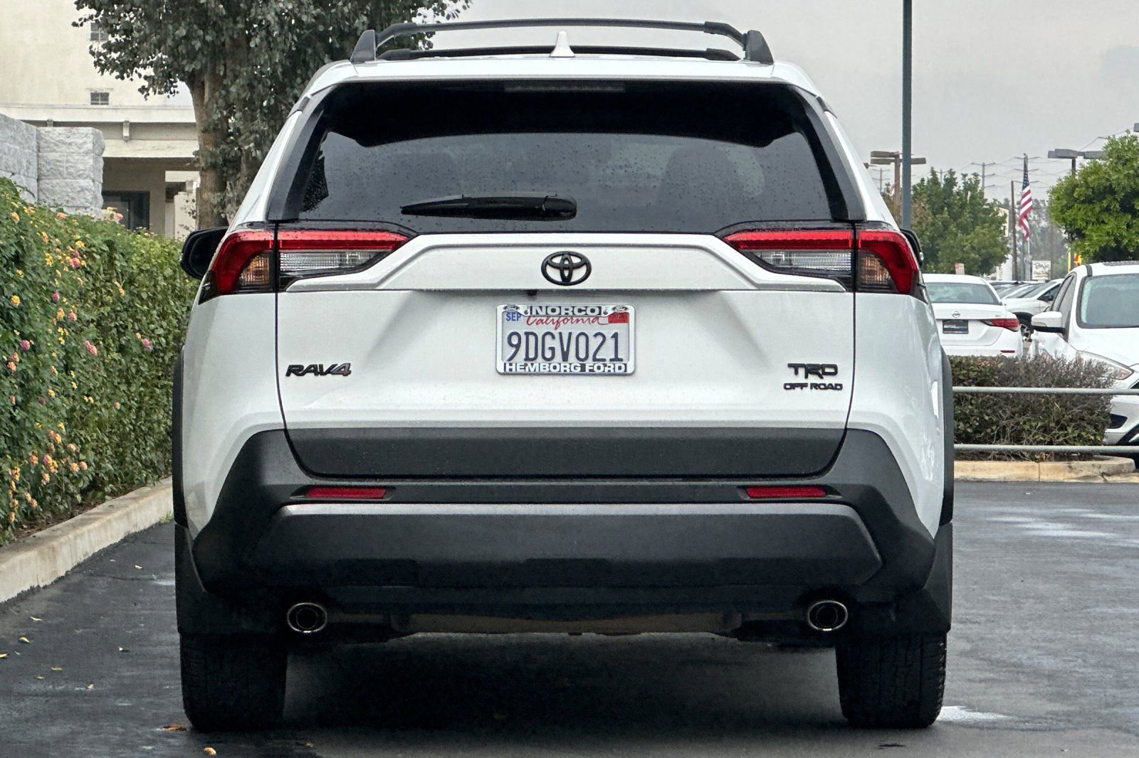 Used 2022 Toyota RAV4 TRD Off-Road w/ TRD Off-Road Weather Package image 5