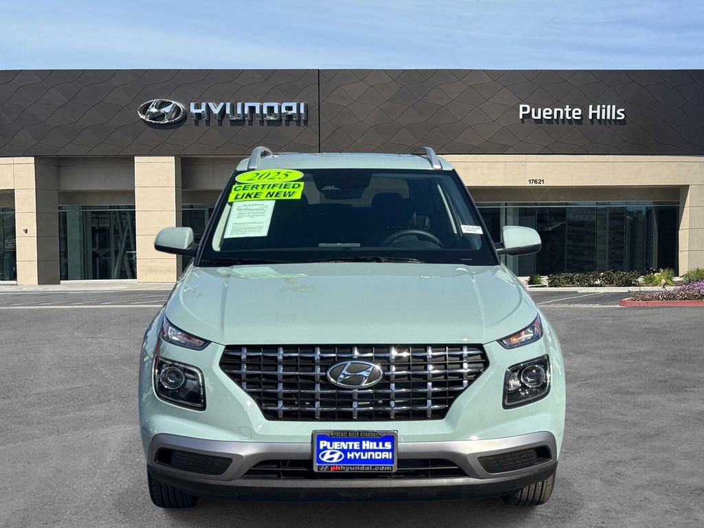 Certified 2025 Hyundai Venue SEL image 2