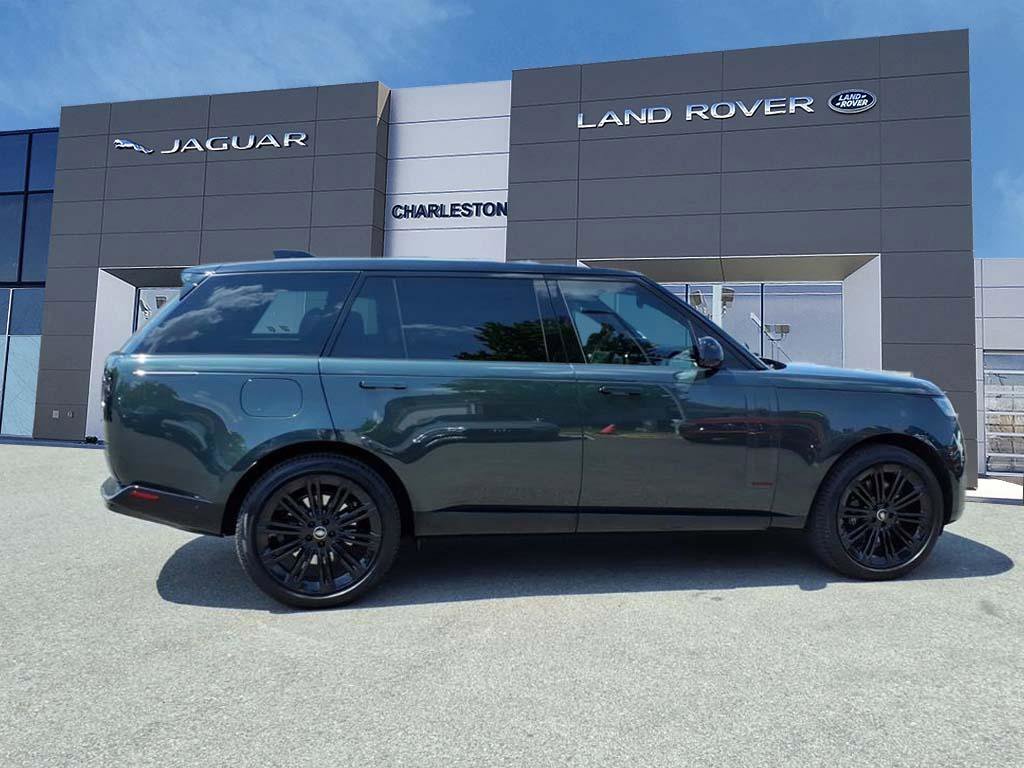 Used 2023 Land Rover Range Rover Long Wheelbase Autobiography AWD/4WD image 6