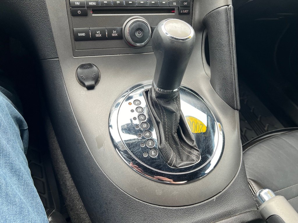 Used 2008 Pontiac Solstice Convertible w/ Premium Package image 15