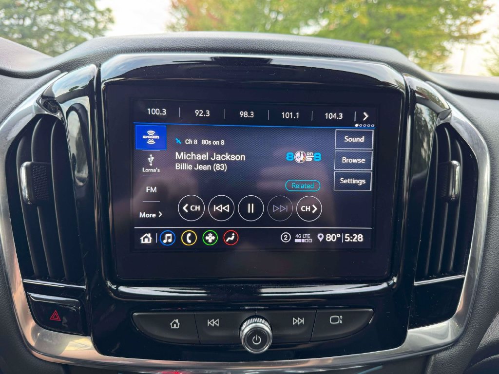 Used 2020 Chevrolet Traverse LT w/ Driver Confidence II Package AWD/4WD image 28